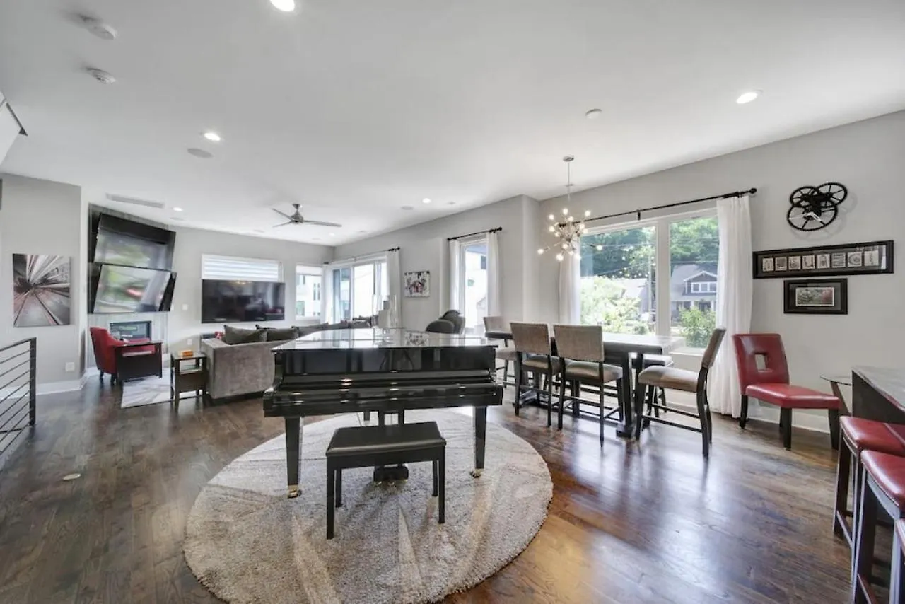 Holiday home City Views - Walking Distance To Panthers Stadium Charlotte United States