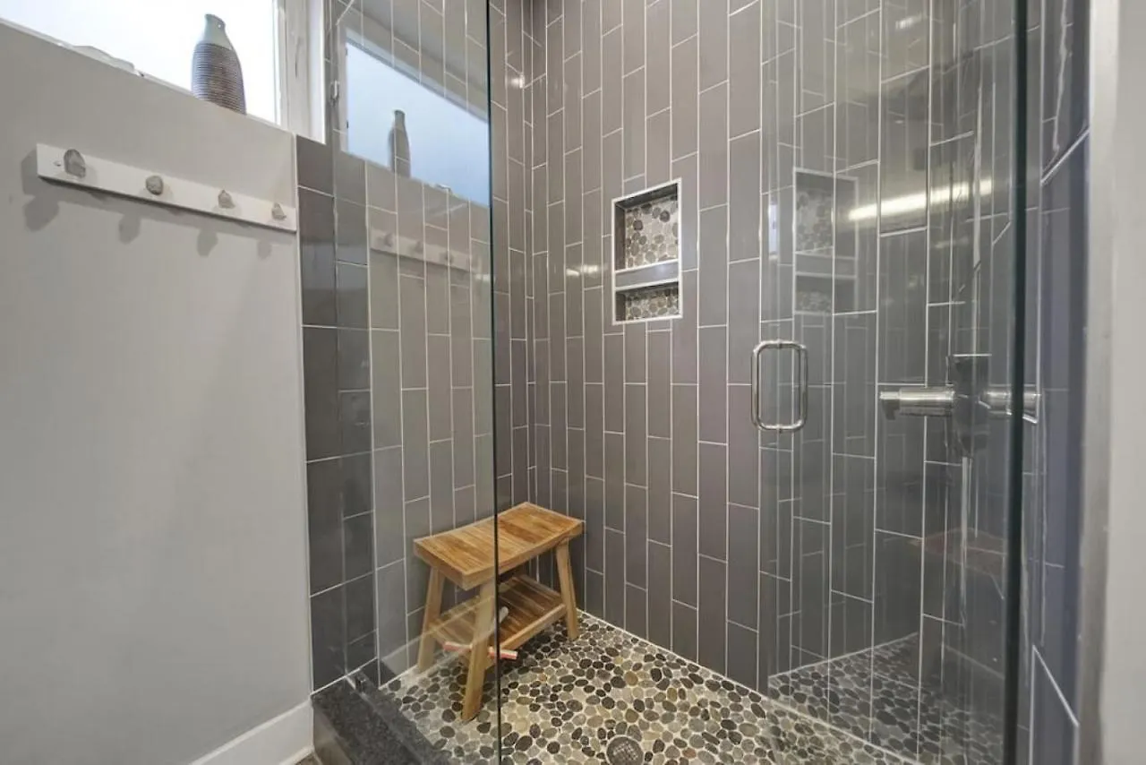 City Views - Walking Distance To Panthers Stadium Charlotte Holiday home